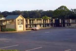 Motel Baymont By Wyndham Morganton Extérieur photo
